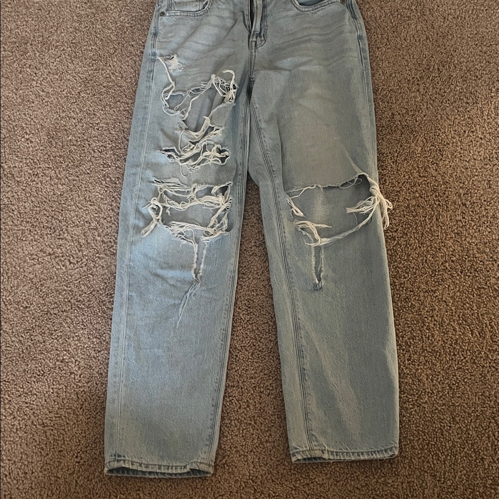 American Eagle Outfitters Light Blue Distressed Denim